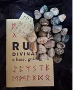 Moss Agate Rune Set - Runes, Book, Chart & Pouch