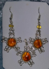 925 Sterling Silver Amber Pendant & Earrings Set