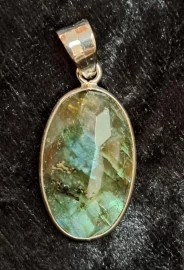 925 Sterling Silver Labradorite Pendant