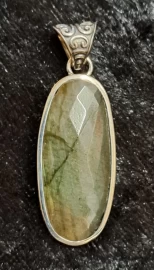 925 Sterling Silver Labradorite Pendant