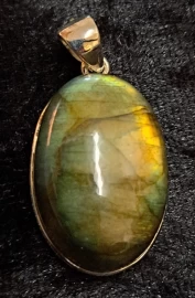 925 Sterling Silver Labradorite Pendant