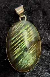 925 Sterling Silver Labradorite Pendant