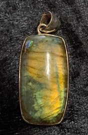 925 Sterling Silver Labradorite Pendant