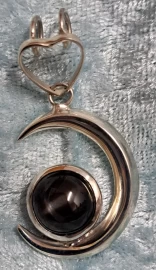 925 Sterling Silver Star Sapphire Moon Pendant 