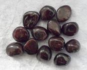 Garnet Tumbled Stones